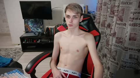 Snapshot of danny_fox888 chatting on 01.10.25 Daniel online show from 01.10.25