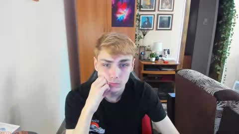 Snapshot of danny_fox888 chatting on 09.15.25 Daniel online show from 09.15.25