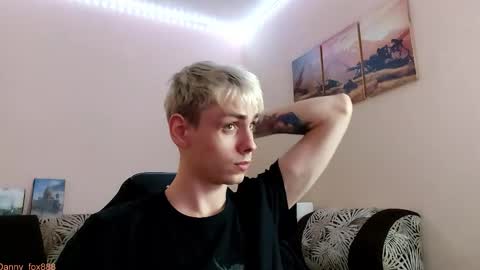 Snapshot of danny_fox888 chatting on 10.26.25 Daniel online show from 10.26.25