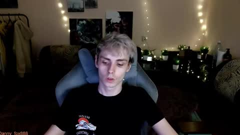 Snapshot of danny_fox888 chatting on 01.10.26 Daniel online show from 01.10.26