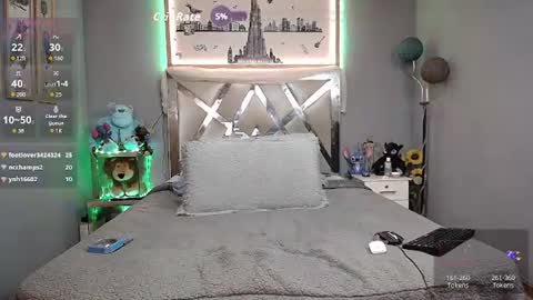 Snapshot of danny_hot_fun chatting on 06.22.26 Danny and Alex online show from 06.22.26