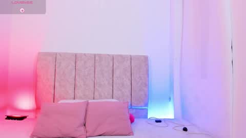 Snapshot of danny_smith12 chatting on 10.29.25 DANNY online show from 10.29.25