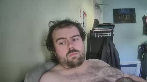 Snapshot of dannyb0y95 chatting on 12.14.25 Danny online show from 12.14.25