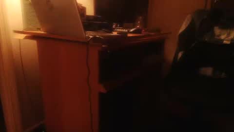 Snapshot of dannyb618 chatting on 02.19.25 Danielle online show from 02.19.25