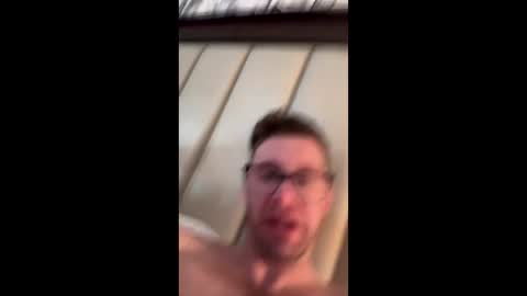 Snapshot of dannygowild chatting on 12.15.24 dannygowild online show from 12.15.24