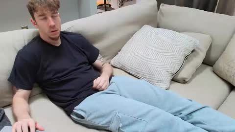 Snapshot of dannythreeyway chatting on 12.22.25 DannyThreeWay online show from 12.22.25