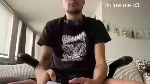 Snapshot of dannywalter789 chatting on 09.21.25 Danny online show from 09.21.25