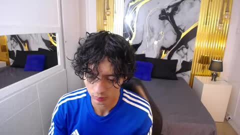 Snapshot of dante_browwn chatting on 05.30.26 dante_browwn online show from 05.30.26