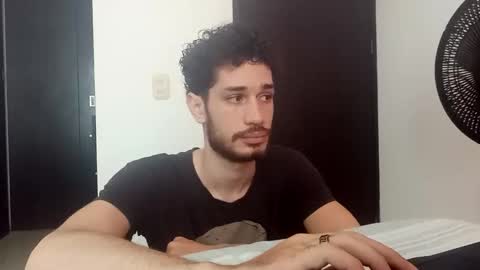 Snapshot of dante_dm chatting on 10.15.25 DANTE DI MARCO online show from 10.15.25