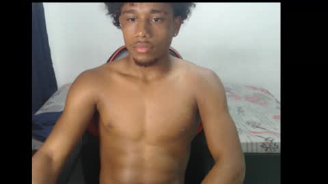 Snapshot of dante_hot25 chatting on 10.28.25 Dani online show from 10.28.25