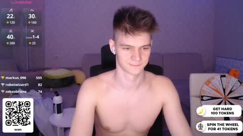 Snapshot of dantebigboi chatting on 12.28.24 Daniel online show from 12.28.24