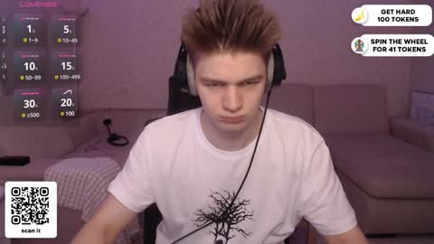 Snapshot of dantebigboi chatting on 01.11.25 Daniel online show from 01.11.25