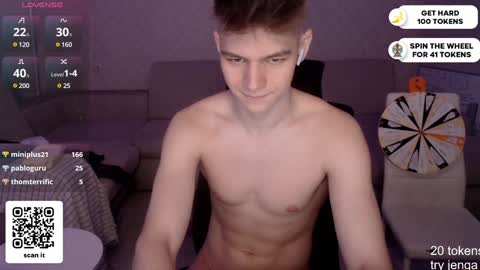 Snapshot of dantebigboi chatting on 01.13.25 Daniel online show from 01.13.25