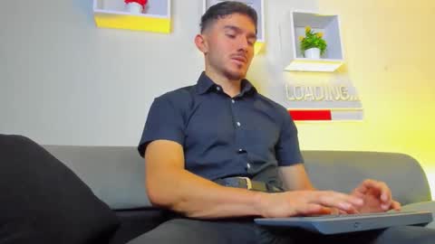 Snapshot of danteeblake chatting on 03.28.26 Dante online show from 03.28.26