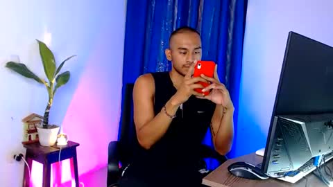 Snapshot of dantesantoro chatting on 08.06.26 Dante Santoro online show from 08.06.26