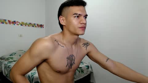 Snapshot of danteshothell chatting on 02.26.25 online show from 02.26.25