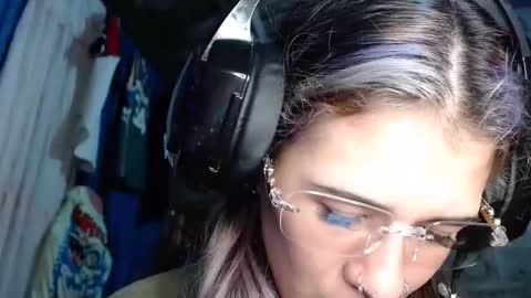 Snapshot of dany_candyy chatting on 02.18.26 Dani online show from 02.18.26