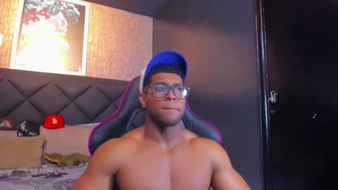 Snapshot of dany_dryy chatting on 10.31.25 Dany online show from 10.31.25