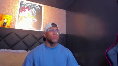 Snapshot of dany_dryy chatting on 11.08.25 Dany online show from 11.08.25