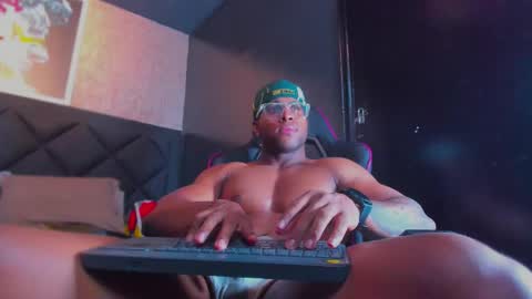 Snapshot of dany_dryy chatting on 12.04.25 Dany online show from 12.04.25