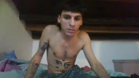 Snapshot of dany_peque chatting on 11.08.25 dany_peque online show from 11.08.25