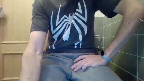 Snapshot of danydotado chatting on 12.17.25 danydotado online show from 12.17.25