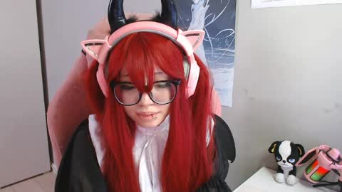 danyelleeyermann online show from 04.30.26
