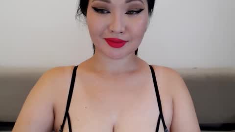 DanyMeen online show from 10.27.25