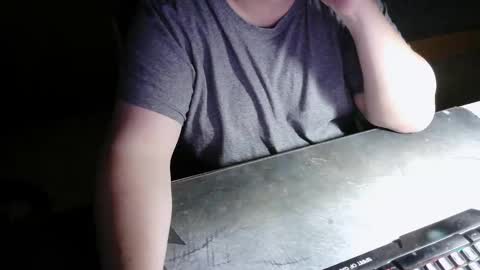 Snapshot of danysanchez1981 chatting on 11.27.25 danysanchez1981 online show from 11.27.25