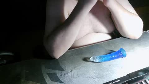 Snapshot of danysanchez1981 chatting on 12.22.25 danysanchez1981 online show from 12.22.25