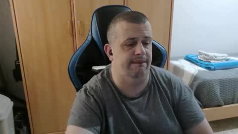 Snapshot of danysanchez1981 chatting on 01.11.26 danysanchez1981 online show from 01.11.26