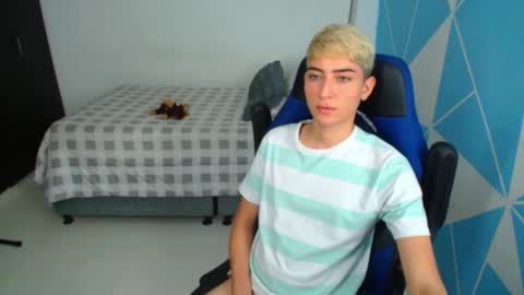 danyxdoll online show from 12.17.24