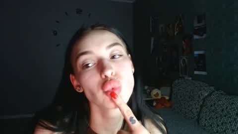 Snapshot of daphne_darkthorn chatting on 10.26.25 Daphne Darkthorn online show from 10.26.25