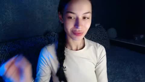 Snapshot of daphne_darkthorn chatting on 11.14.25 Daphne Darkthorn online show from 11.14.25