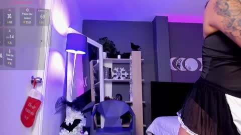  Daphne Miller  online show from 12.06.24