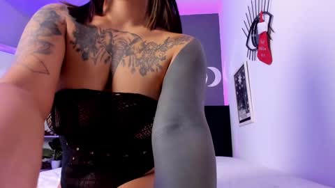  Daphne Miller  online show from 12.10.24