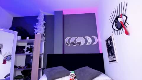  Daphne Miller  online show from 12.19.24