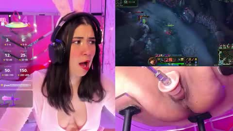 Snapshot of daphnecontry chatting on 11.25.25 Daphne online show from 11.25.25