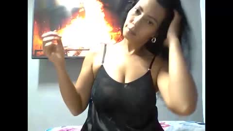 daphnerosses online show from 10.16.25