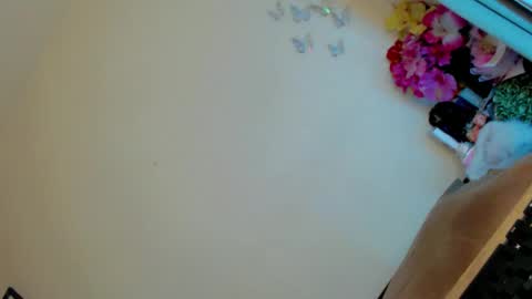 Angel Condensada online show from 02.03.25