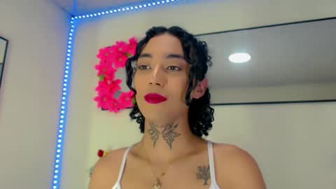 Snapshot of darianna_atehortua chatting on 05.04.26 Dary online show from 05.04.26