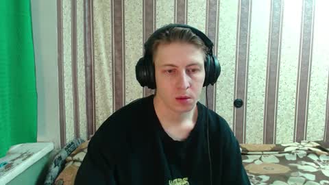 darienlarge online show from 10.22.25