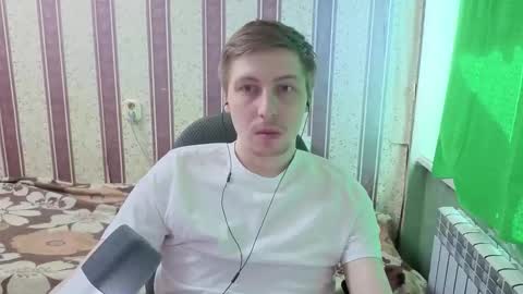 darienlarge online show from 03.28.26