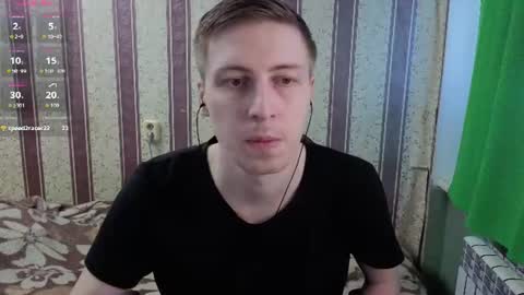 Snapshot of darienlarge chatting on 06.12.26 darienlarge online show from 06.12.26