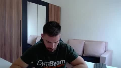 Snapshot of darius_94 chatting on 10.28.25 darius_94 online show from 10.28.25