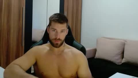 Snapshot of darius_94 chatting on 02.13.26 darius_94 online show from 02.13.26