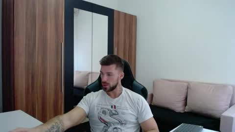 Snapshot of darius_94 chatting on 03.02.26 darius_94 online show from 03.02.26