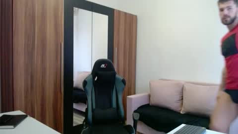 Snapshot of darius_94 chatting on 03.16.26 darius_94 online show from 03.16.26