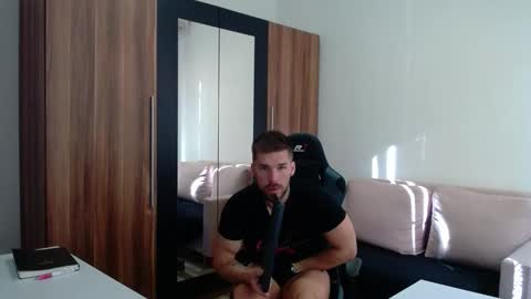 darius_94 online show from 05.03.26