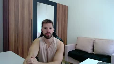 darius_94 online show from 06.20.26